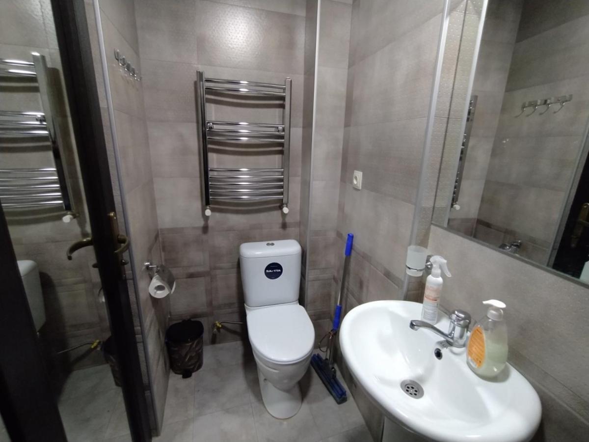 Gogichas Tower Hotel Боржоми Екстериор снимка