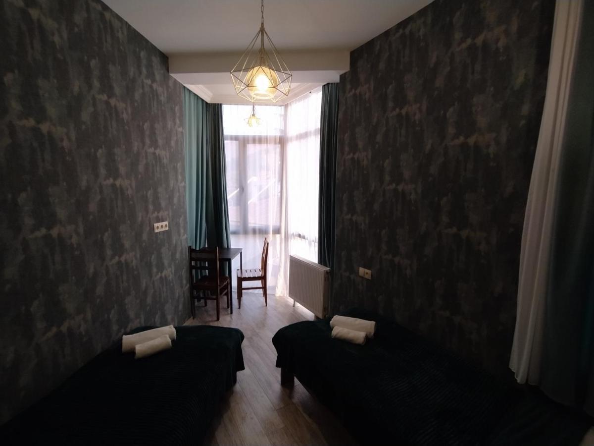 Gogichas Tower Hotel Боржоми Екстериор снимка
