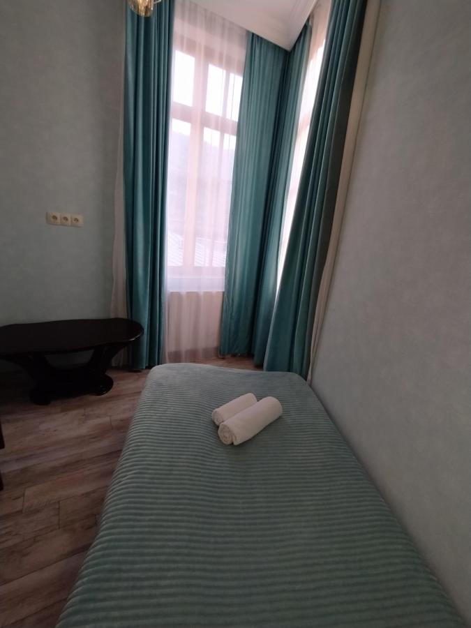 Gogichas Tower Hotel Боржоми Екстериор снимка